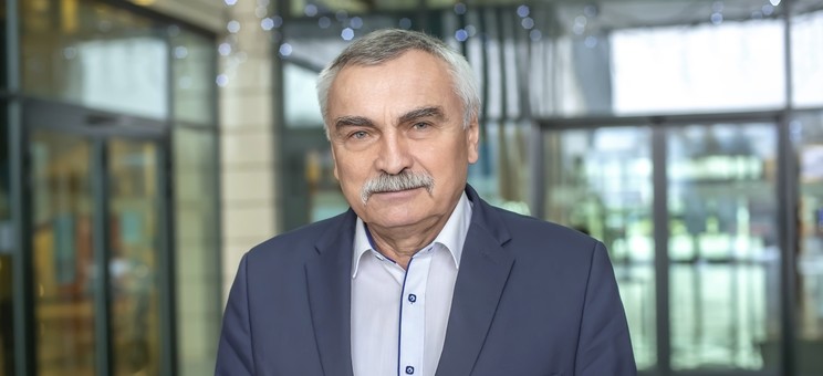 Prof. dr hab. inż. Marek Gosztyła,